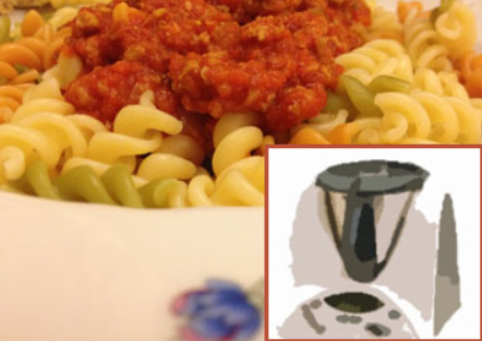 Salsa boloñesa en pasta con Thermomix